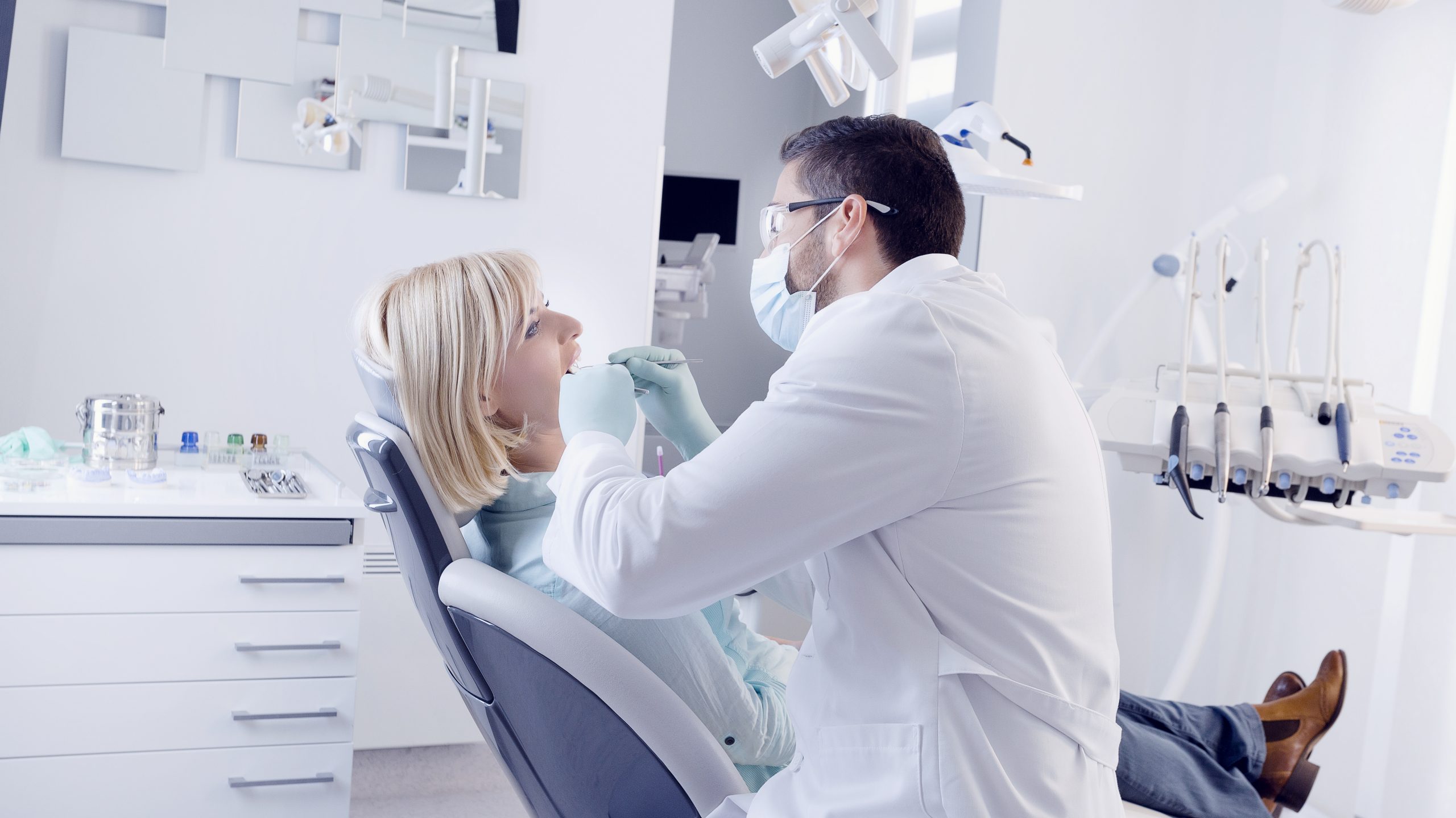 Dentist in Menomonee Falls, WI